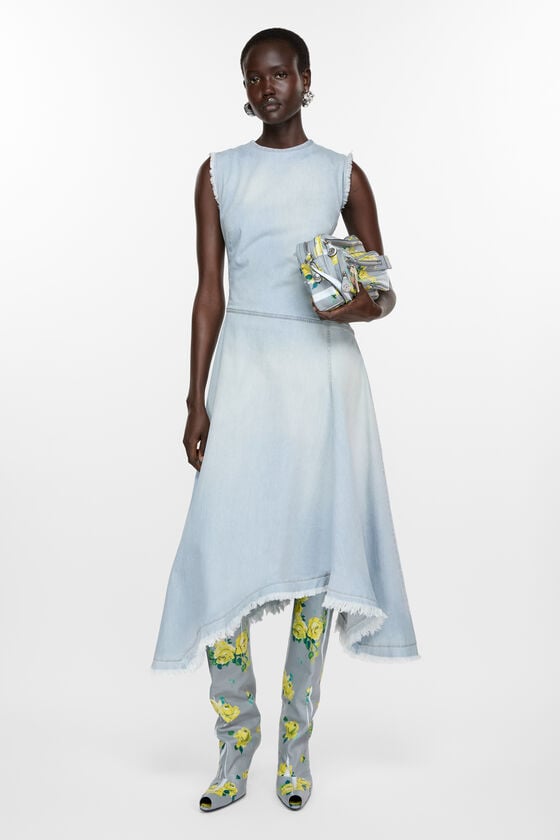 FN-WN-DRES001488, Light blue
