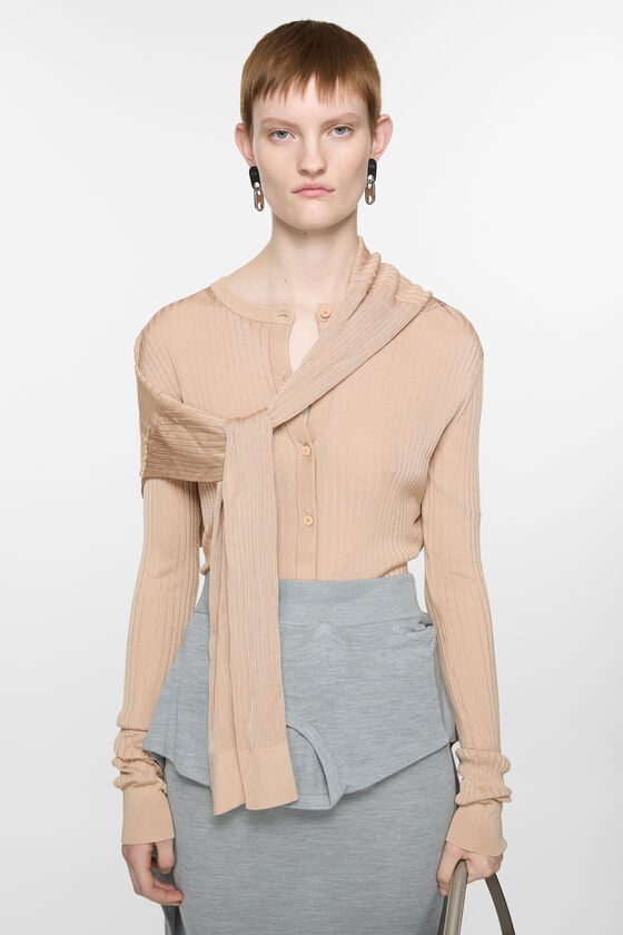 FN-WN-KNIT000843, Hazel beige, 2000x