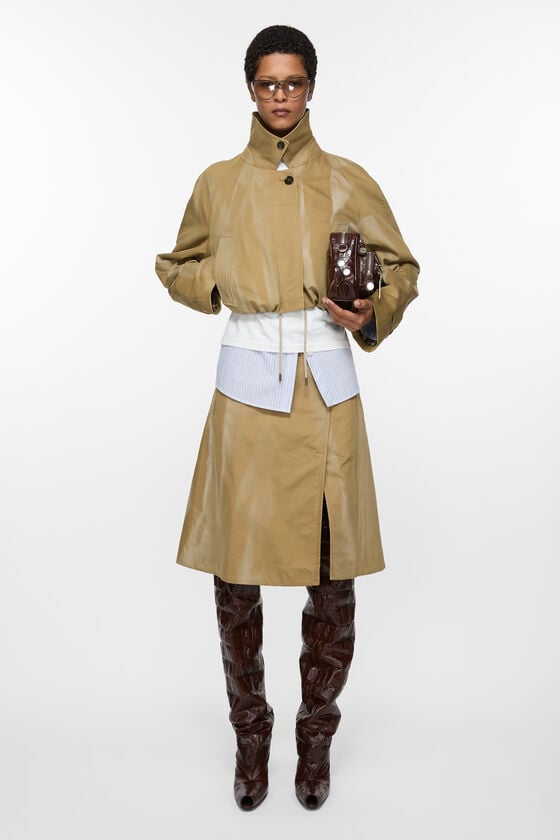 FN-WN-SKIR000802, Faded ochre, 2000x