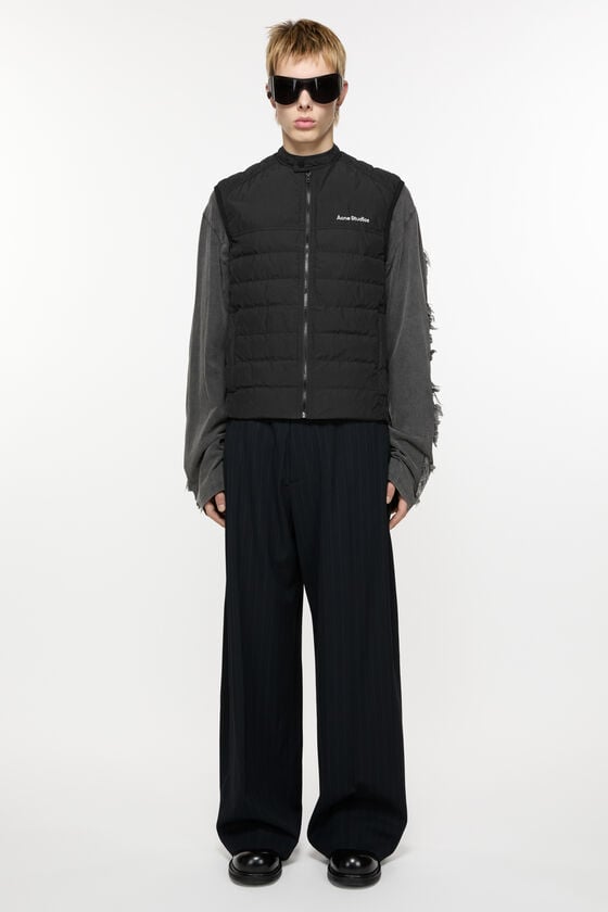 FN-MN-OUTW001166, Black