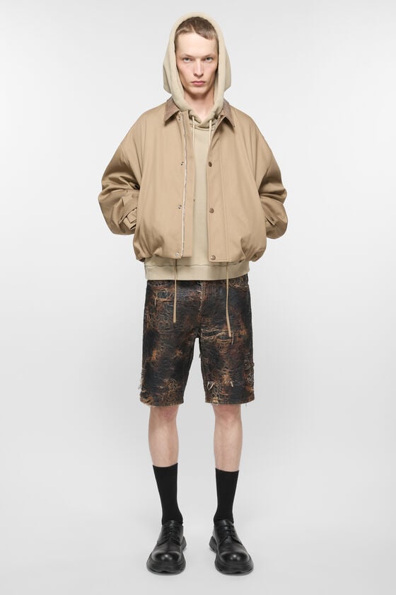 FN-MN-SHOR000260, Brown, 2000x