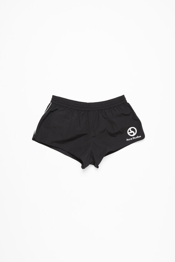 FN-MN-SHOR000251, Black