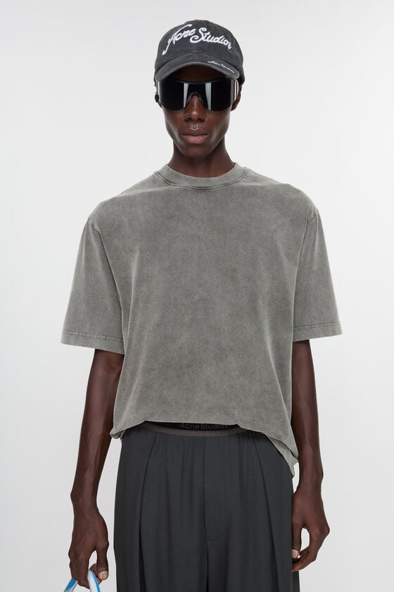 FN-UX-TSHI000018, Faded black, 2000x