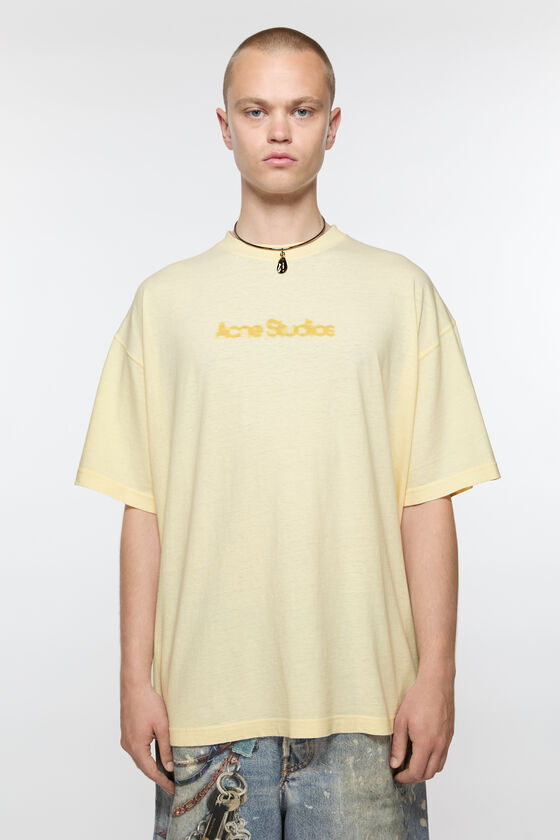 FN-UX-TSHI000105, Pale yellow, 2000x