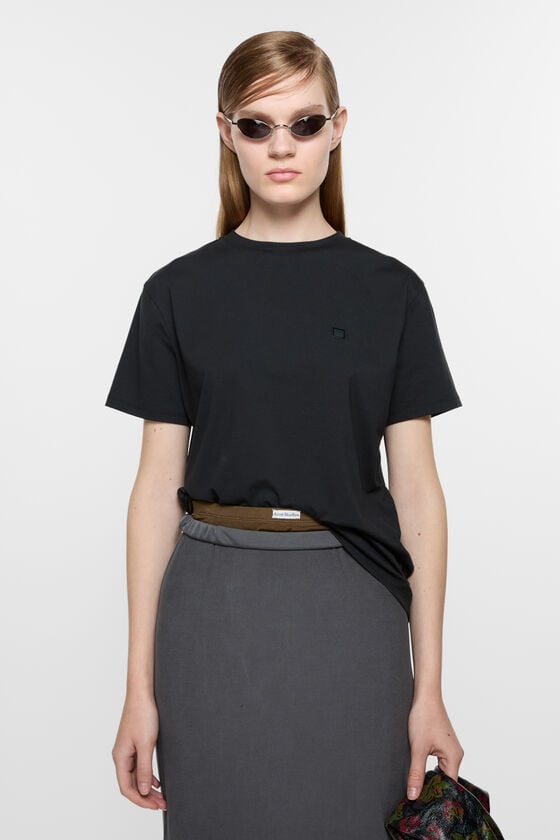 FA-UX-TSHI000315, Black, 2000x