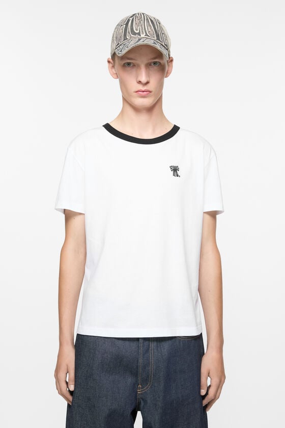 FN-UX-TSHI000100, Optic White, 2000x