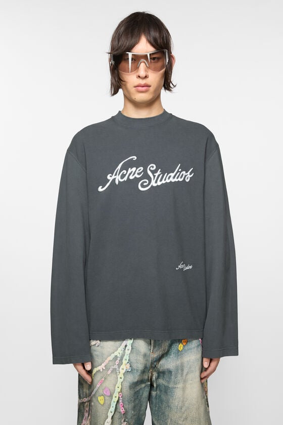 FN-UX-TSHI000127, Faded Grey, 2000x
